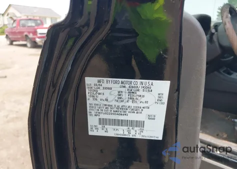 2005 Ford Escape Xls из США, поврежденный, VIN 1FMYU02Z05DA06492